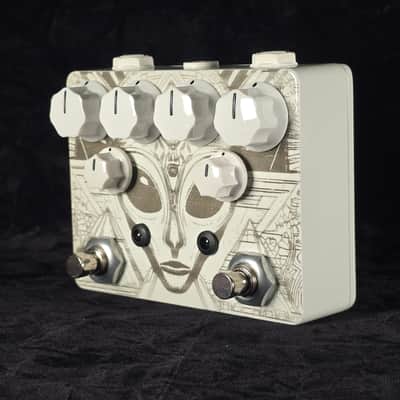 68 Pedals King of Clone Dual Overdrive Distortion Boost Pedal Tesi Custom Shop-Glow in the Dark Alien Head image 5