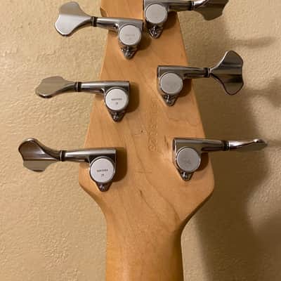 1995 Peavey Axcelerator 6-String Bass image 5