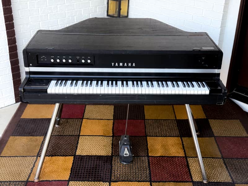 鍵盤楽器 YAMAHA CP 70B The Famous 1970s Studio & Stage Piano | Yamaha CP-70B: Demo