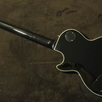 Epiphone Les Paul Custom Black Back Tuxedo, Off White and Black Coil Tapped with Gig Bag image 5