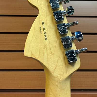 Fender American Special Stratocaster with Maple Fretboard in 2-Color Sunburst 2012 w/Lightweight Case image 14