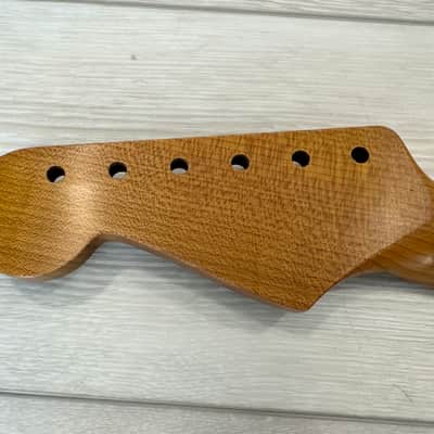NEW Fender Licensed Allparts Flamed Quartersawn Roasted Maple Nitrocellulose Neck image 23