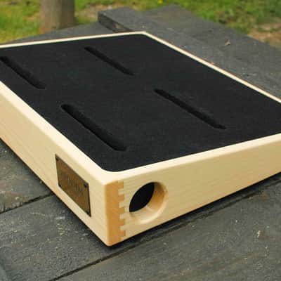 Custom Wood Pedalboard 20x15.7 image 2