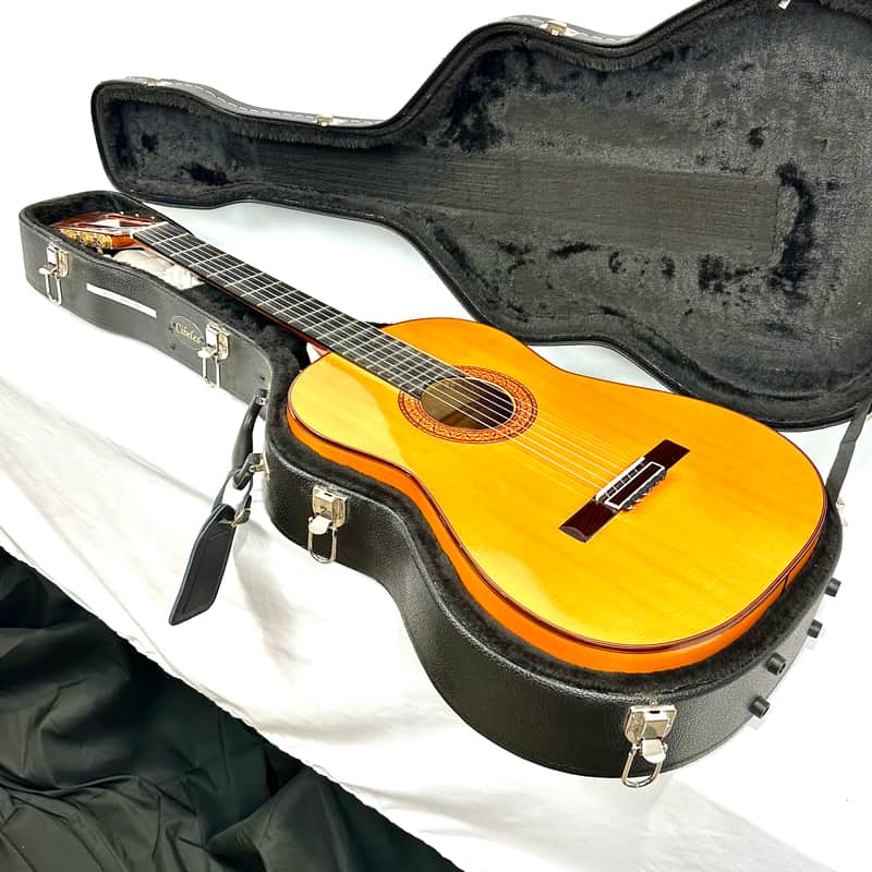 Hermanos Conde (1990) Media Luna Blanca Classical / Flamenco Guitar – Madrid, Spain Media Luna 1990 - Gloss lacquer image 1
