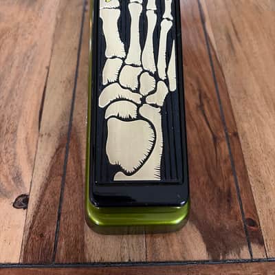 Dunlop KH95 Kirk Hammett Signature Cry Baby Wah - Green image 1