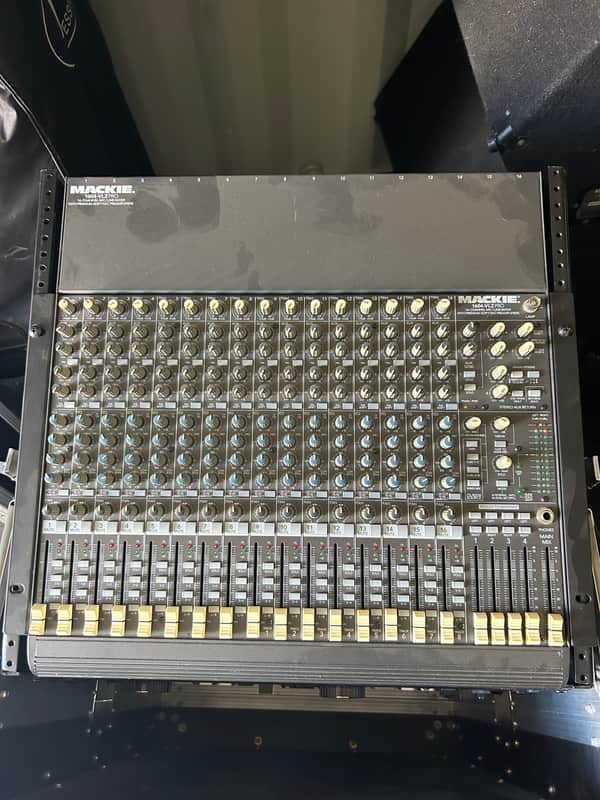 Mackie 1604 VLZ PRO image 1