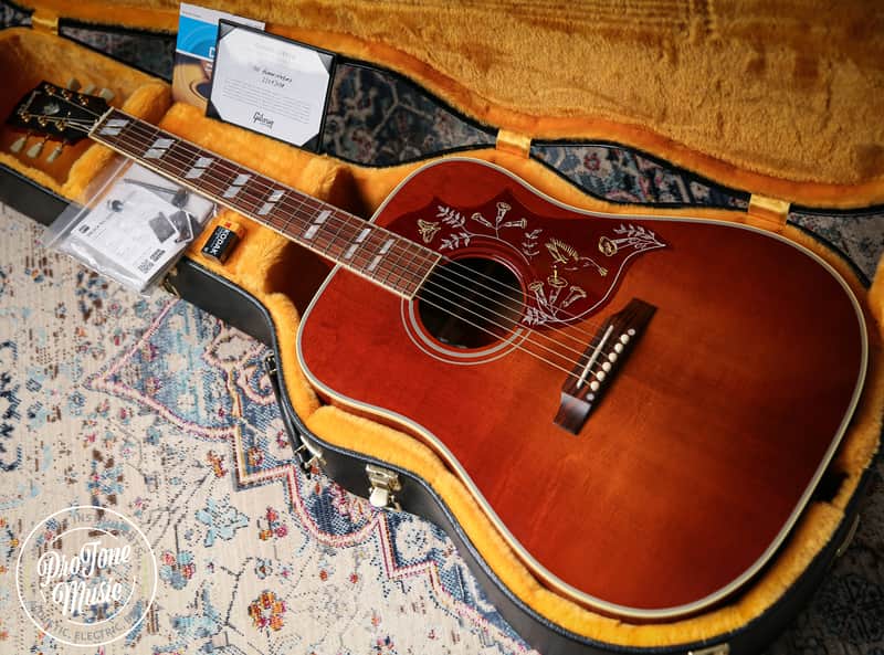 Gibson Custom 1960 Reissue Hummingbird Heritage Cherry Sunburst image 1