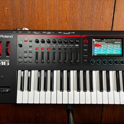 Roland FANTOM-06 Synthesizer Keyboard w/ gig bag image 2