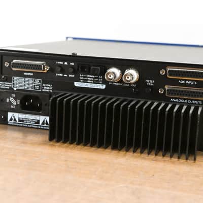 Focusrite ISA828 8-Channel Microphone Preamp w/ Optional Digital Card CG012FD image 10
