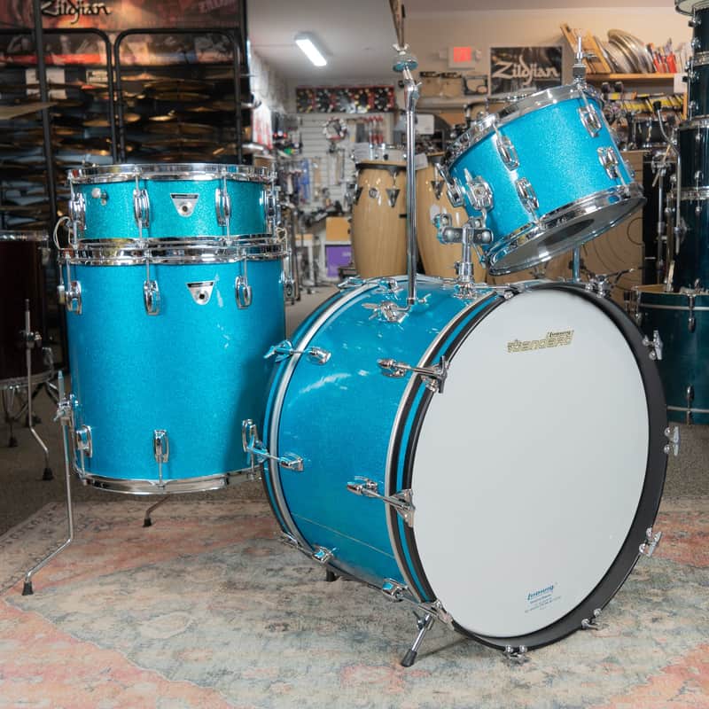 1970s Ludwig Standard 4pc Kit w/Hardware image 1