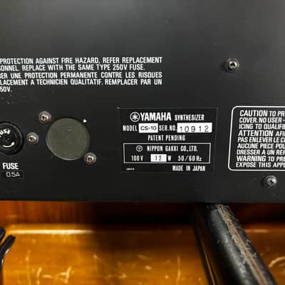 YAMAHA CS-10 CS 10 vintage analog synthesizer image 9