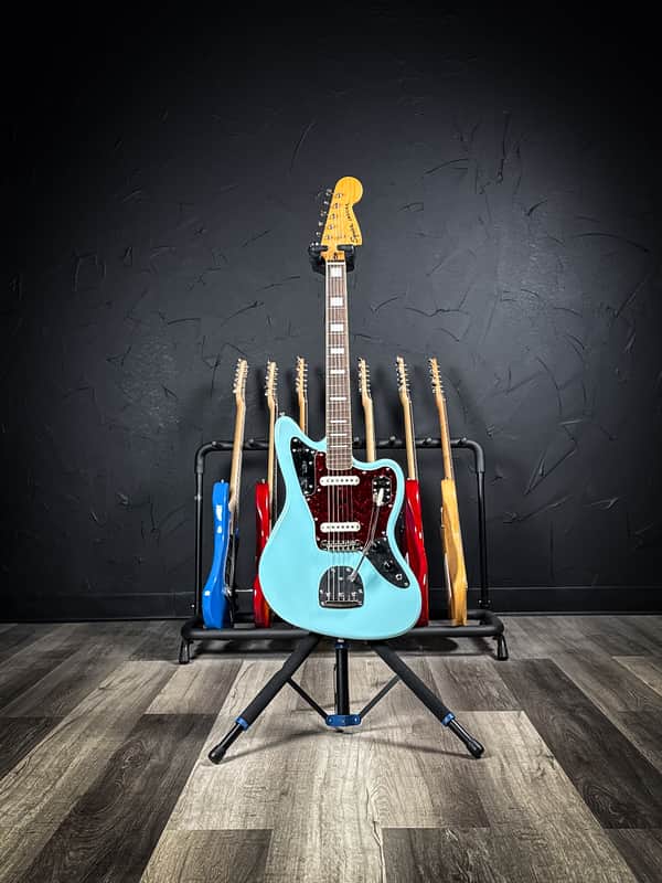 Squier Classic Vibe 70's Jaguar