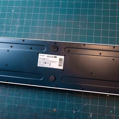Arturia KeyStep 37 MIDI Controller v1 - White image 6
