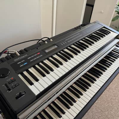 Roland Alpha Juno-2 61-Key Programmable Polyphonic Synthesizer 1985 - 1988 - Black image 1