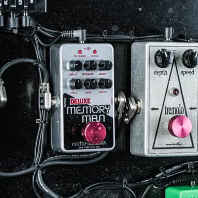USED Sound Of Silence Electric Guitar Pedalboard Large image 3