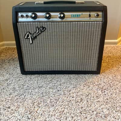 1978 Fender Champ 6-Watt 1x8" Guitar Combo 1970 - 1981 - Silverface image 2