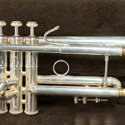 Bach Stradivarius Trumpet Model 37, Silver Finish image 1