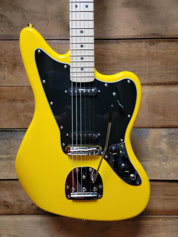 Squier Limited Edition FSR Affinity Jaguar - Graffiti Yellow image 1