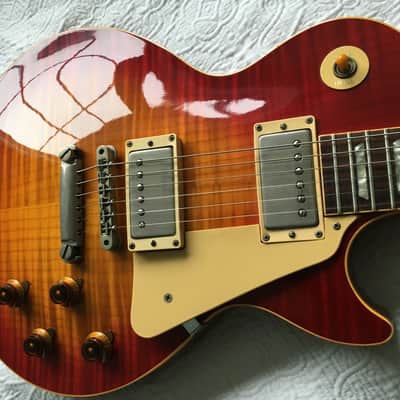 Gibson Les Paul Custom Shop - with Explorer Headstock 1984 - Prehistoric - Historic Guitar image 3