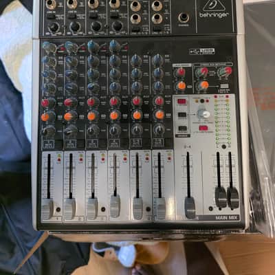 Behringer 1204USB 12-Input 2-Bus Mixer XENYX EQ 2016 - Present - Standard image 1