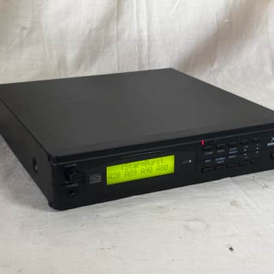 KORG X5DR AI2 Synthesis Module Midi New internal Battery!! w/ power supply