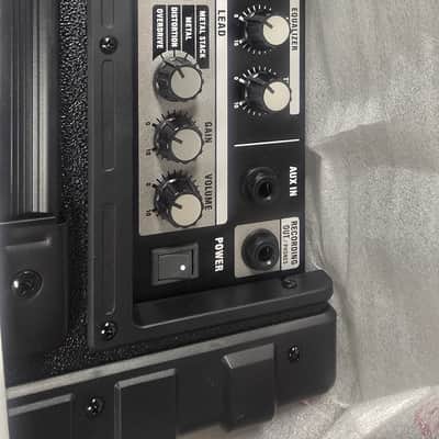 Roland Cube-15 Guitar Amp New Old Stock image 5