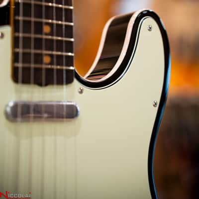 FENDER Limited Edition Vintera III Early '60s Telecaster Custom Rosewood Fingerboard, 3-Color Sunburst image 18