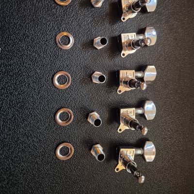 Left handed parts - Strat Tremolo & Tuners image 4