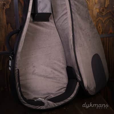 MONO M80 Classic Acoustic OM/Classical Guitar Case Jet Black image 3