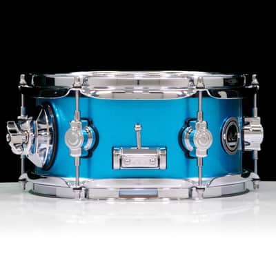 DWe Side Snare Bundle, Laser Blue Metallic Lacquer, 5x10" image 4