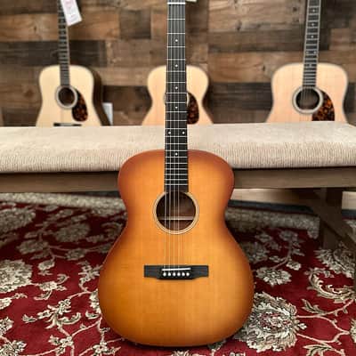 Larrivee OM-Simple 6 Burst Acoustic Guitar with Hard Case image 2