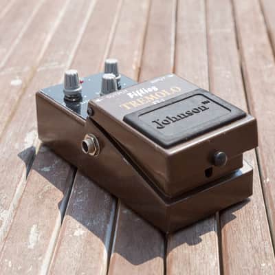 Johnson FT-2 - Fifties Tremolo - Vintage Tremolo sounds without the vintage amp! image 4