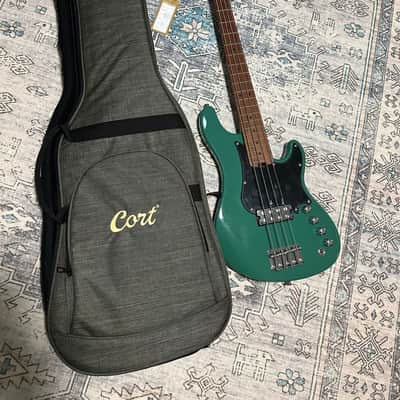 Cort GBSHORTSCALEFGRB GB Series Poplar Body Roasted Maple C Shape Neck Short Scale 4-String Electric Bass Guitar w/Gig Bag image 1