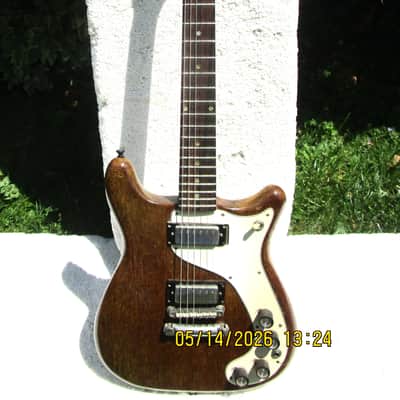 Gibson Epiphone Wilshire Guitar, 1965, Rare Red Fox Finish, 2 Mini HB Pickups. Case, All Original image 2