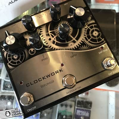 J. Rockett Clockwork Echo Analog Delay Effects Pedal - *Demo Model, Used image 4