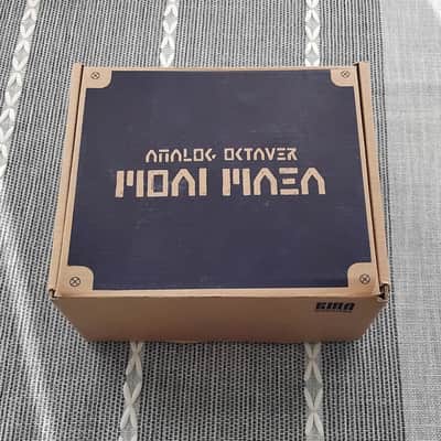 KMA Audio Machines Moai Maea Analog Octaver- with box and manual image 9