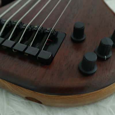 Price drop! Tune WB6 Fretless Natural image 5