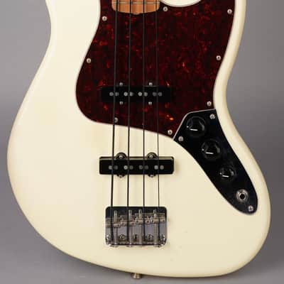 Fender Classic Series '60s Jazz Bass Lacquer - 2018 - Olympic White Nitro w/HSC image 2