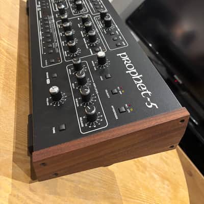 Sequential Prophet-5 Desktop Module image 3