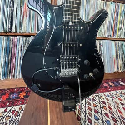 1996 Parker NiteFly USA — Black, HSS + Piezo, Roland GK-2A MIDI Pickup — Early Production / Electric Guitar