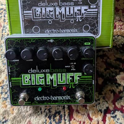 Immagine Electro-Harmonix Deluxe Bass Big Muff Pi Distortion / Sustainer 2012 - Present Black / Green - 2