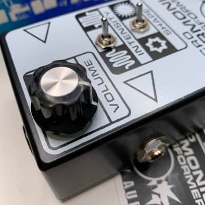 Death By Audio Micro Harmonic Transformer Fuzz 2014 - 2023 - White image 7