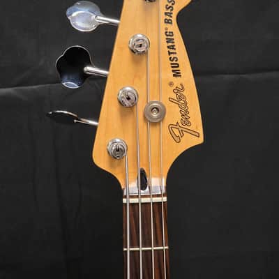 Fender Offset Series Mustang Bass PJ with Rosewood Fretboard 2016 - 2017 - Olympic White image 4