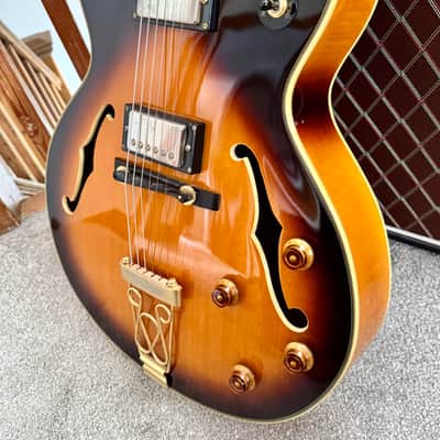 1989 Epiphone Emperor Sunburst Hollow body Guitar image 3