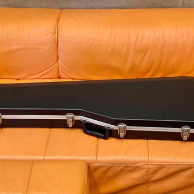 Les Paul Flight Case form fit - Gibson headstock protection image 7