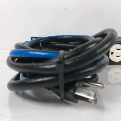 Middle Atlantic Products Rackmount Power Center 8-Outlet PD-915R image 8