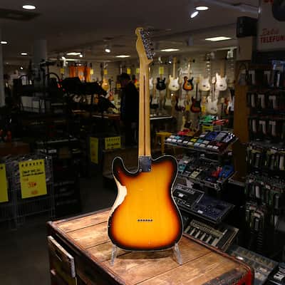 Fender Custom Telecaster with Bigsby, Rosewood Fretboard 1968 - 1971 - Sunburst image 15