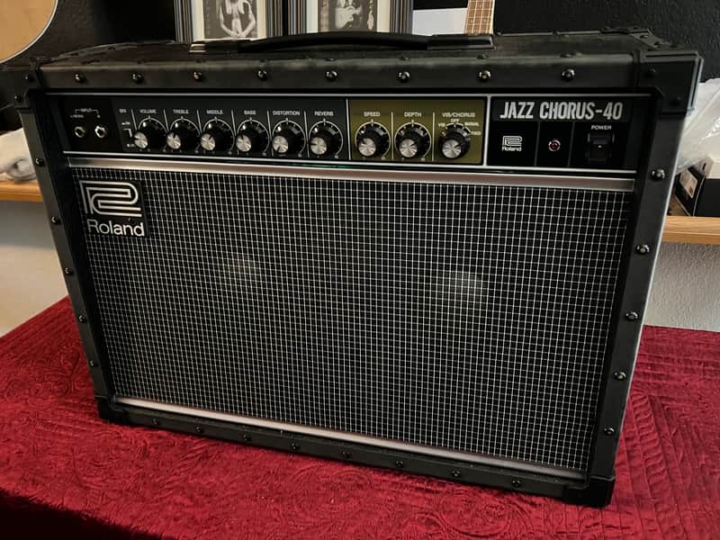 Roland JC-40 Jazz Chorus 40-Watt 2x10" Guitar Combo Amp w/ Cable image 1