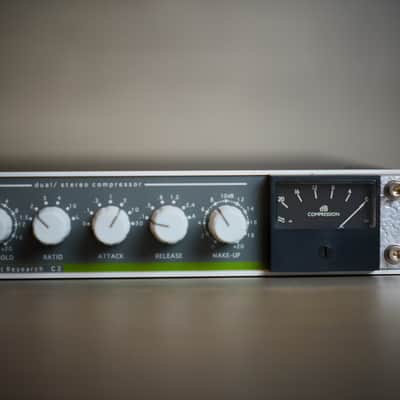 Smart Research C2 Stereo / Dual Mono Compressor image 3