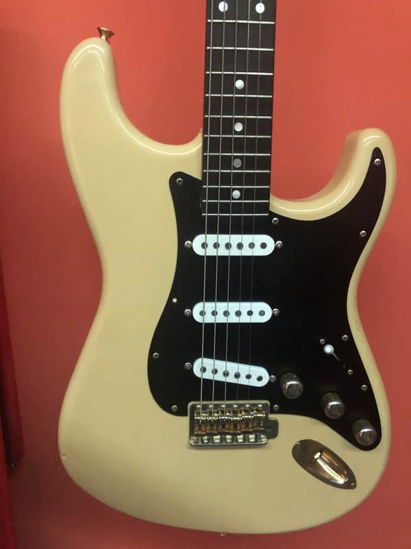 Bill Lawrence BC2E-80G Prince Madcat Masterbuilt Vintage Stratocaster Fender Beater image 1